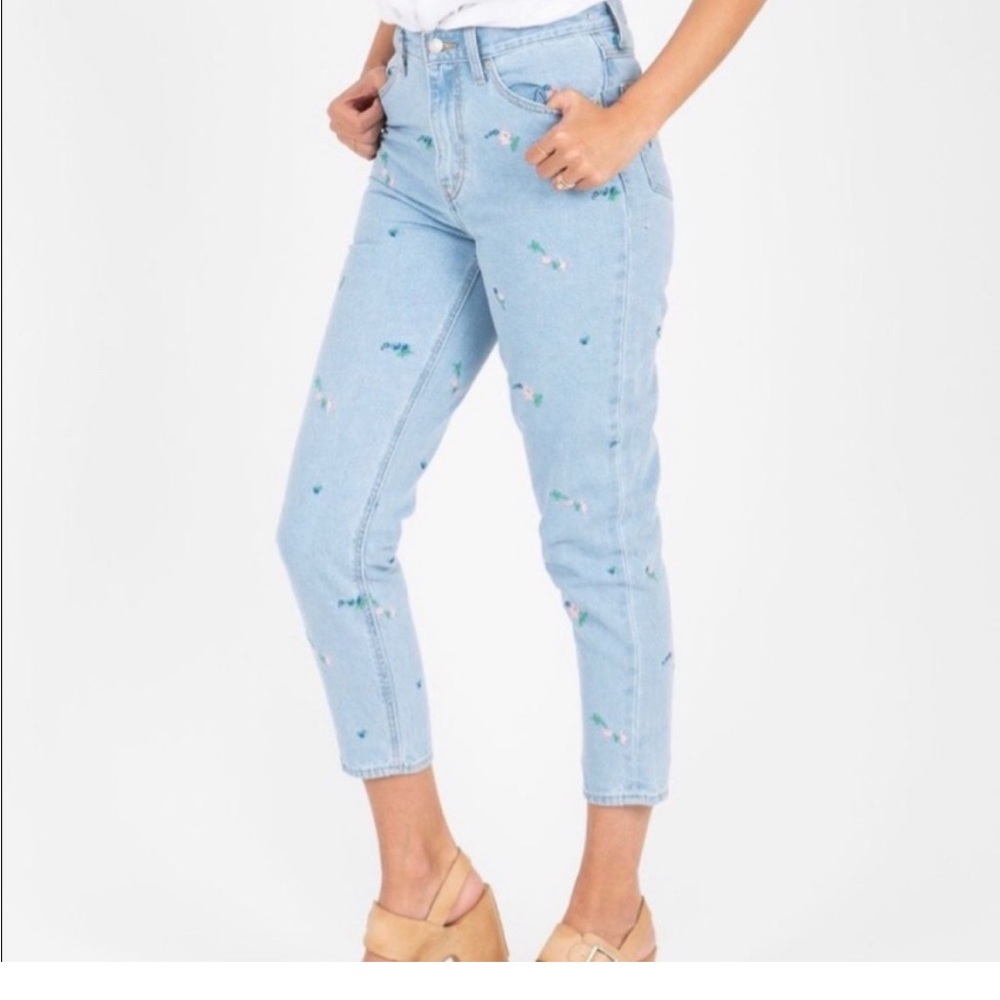 Levi’s mom jeans floral embroidery